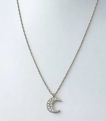 Luna Serena – Collar de Plata con Dije de Media Luna y Circonias