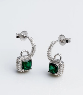 Esmeralda Moderna – Aretes de Plata con Piedra Verde y Circonias