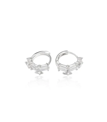 Corona de Luz – Arracadas de Plata con Zirconias Corte Baguette y Marquesa
