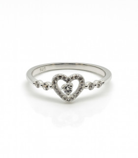 Latido Brillante – Anillo de Plata con Corazón de Circonias