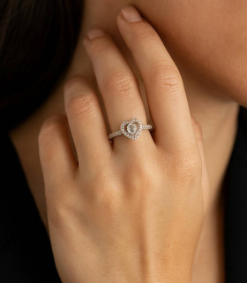 Luz del Corazón – Anillo de Plata con Circonia en Forma de Corazón