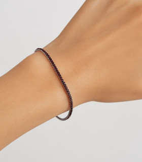 Fuerza Carmesí – Pulsera de Plata con Piedras Rojas
